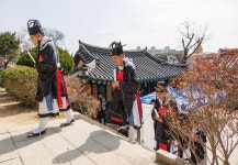진교훈 강서구청장, 양천향교 춘기 석전제 참여 | 뉴스로