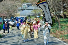 구항 내현마을 수선화축제 성황리 개최 | 뉴스로