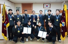 북구청 검도부, 전국실업검도대회 개인·단체전 금메달 싹쓸이 | 뉴스로