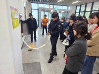 거제시 가정행복지원센터, 정기 소방훈련으로 안전관리 역량 강화 | 뉴스로