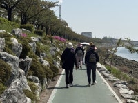사하구 신평2동, 함께 걷는 하루 5,000보 ‘신평나게 걸어보세’ 2기 추진 | 뉴스로