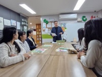 결혼이민자 적응 프로그램 ‘안녕? 사하구! 3기’ 사하구 장림1동 행정복지센터 방문 | 뉴스로