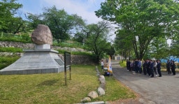 고령군 독립투사, 반민특위 위원장 김상덕 선생 70주기 추모식 개최 | 뉴스로