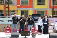 우천면 실버대학, 어버이날 맞아 ‘사랑의 카네이선 및 효(孝)잔치’ 개최 | 뉴스로