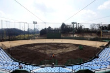 巨人が入団テスト実施「力のある右バッターもいた」投手１人野手３人が通過 - プロ野球写真ニュース : 日刊スポーツ