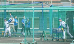 【DeNA】ドラ１松尾汐恩がキャンプ初日から「谷繁の教え」実践「ずっと頭の中に入ってます」 - プロ野球写真ニュース : 日刊スポーツ