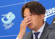 【中日】田島慎二が現役引退会見「自分らしく13年やれた。すっきりしている」 - プロ野球写真ニュース : 日刊スポーツ