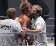 【RIZIN】２冠女王伊沢星花トーナメント初戦突破　浅倉カンナは判定負けで敗退／ライブ詳細 - バトルライブ速報写真ニュース...