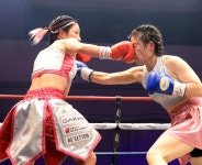 WBA女子ミニマム級王者黒木優子が初防衛成功「経験でいけたかな」25歳鈴木なな子に判定勝利 - ボクシング写真ニュース : 日刊スポーツ