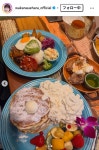 上原わかな、帰国後初の食事にノリツッコミ「日本食？いや…」　ファンからも「笑うしかない」 - プロレス写真ニュース : 日刊スポーツ