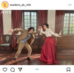 NHK「らんまん」神木隆之介＆浜辺美波のダンスシーン２ショット「コントがはじまるみたい」 - 芸能写真ニュース : 日刊スポーツ
