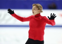 【フィギュア】全日本４連覇かかる坂本花織、GPファイナル後の胃腸炎明かす「０からもう１回」 - フィギュア写真ニュース : 日刊スポーツ