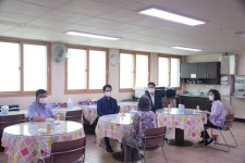 [서부산세무서]서부산세무서, 추석 명절 라이트하우스 복지시설 위문 방문 | 국세청>알림·소식>국세청 소식>사회공헌>사회공헌 소식 국세청