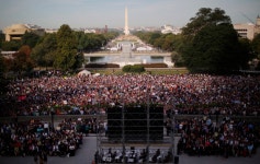 Wax Pope Francis figure startles NYPD ahead of its debut at Madame Tussaud’s in Times Square – New York Daily News Wax Pope... 