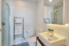 Sole Agents) 시티 2bed,1bath아파트-가구포함(수영장/헬스장/사우나)