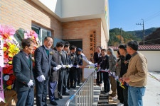 생생포토스케치 - 열린군수실 옥천군 - 열린군수실 - 생생포토스케치