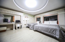 씨엘로 호텔 - OK114