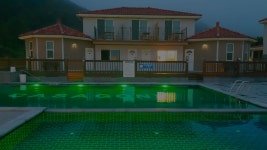 여수까사고니펜션