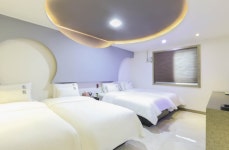 넘버 25호텔 경주시청점