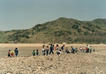 옹진포토-80년대자월분교학생현장학습 장골해변 내용 | media