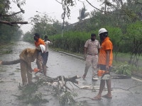 Amphan Highlights: First Arm Of Cyclone Touches Land, 2 Dead In West Bengal