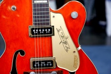 Antiques Roadshow | PBS 1956 Gretsch 6120 Guitar with Case