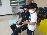 평창군입니다. 포토갤러리 - (대화면) 아빠와 함께 날리는 드론 상세화면 | 평창군 평생학습관 > 열린마당 > 포토갤러리 평창군입니다. 평창행정