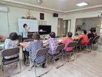 포토갤러리 - [2025년 성인문해교실] 초등1단계 계촌4리경로당교실 상세화면 | 평창군 평생학습관 > 열린마당 > 포토갤러리 평창군입니다.... 