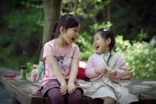 아이들의 웃음이 너무 좋아요 - 팝코넷 | 포토 갤러리 아이들의 웃음이 너무 좋아요