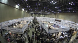 현재 킨텍스 전시장 - 팝코넷 | 자유게시판 현재 킨텍스 전시장