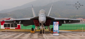 울 나라에서 쉽게 볼 수 없는 기체들.... - 팝코넷 | 포토 갤러리 울 나라에서 쉽게 볼 수 없는 기체들....