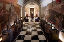 갤러리아 1913 | PRADA - 대한민국 갤러리아 1913