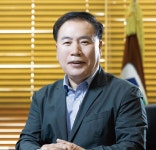 환경과 사람, 사람과 사회의 공존을 꿈꾸다 - 대한적십자사 RedCross 1993년, 경북 최초의 환경산업업체로 문을 연 동방환경산업은 30여 년이 지난... 