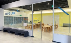 우주항공>사천항공우주과학관>전시관안내>전시관안내>1층 전시관 | 사천시 : 대한민국 우주항공 수도 사천시 : 대한민국 우주항공 수도 > 1층 전시관