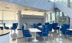 우주항공>사천항공우주과학관>전시관안내>전시관안내>1층 전시관 | 사천시 : 대한민국 우주항공 수도 사천시 : 대한민국 우주항공 수도 > 1층 전시관