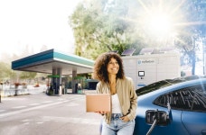 Born to Rethink 주유소, The E-STATION The E-STATION