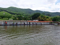 산들낚시터 유료낚시터 > 2025년 5월 17일 산들낚시터 조황 및 방류 : 낚시사랑