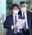 建設石綿訴訟で田村厚労相が謝罪　国責任、最高裁確定受け - 産経ニュース 建設石綿訴訟で田村厚労相が謝罪　国責任、最高裁確定受け