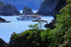 海からの三陸絶景 見納めへ　東日本大震災９年半 「みやこ浄土ヶ浜遊覧船」 - フォトジャーナル - 産経フォト 海からの三陸絶景 見納めへ... 