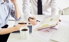 [㈜커리어텍] 삼성물산 건설부문 영 통번역직 채용/ 11월 27일 서류마감 - 사람인 [㈜커리어텍] 삼성물산 건설부문 영 통번역직  채용/  11월... 