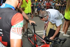 X-ray trucks to be used at top races to detect motors | Cycling X-ray trucks to be used at top races to detect motors