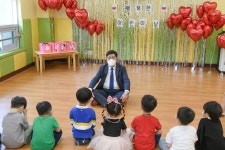 총장동정(구) - 국립순천대학교 가정의 달 맞이 직장어린이집 방문