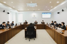 김양희 의장 > 포토갤러리