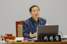 김양희 의장 > 포토갤러리