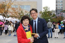 서대문구의회 누리집 - 의정활동 > 의정활동사진 (제목 : 가재울에서 모래내까지 축제) 서대문구의회