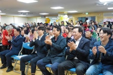 서대문구의회 누리집 - 의정활동 > 의정활동사진 (제목 : 천연동 자치회관 프로그램발표회) 서대문구의회