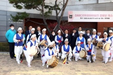 서대문구의회 누리집 - 의정활동 > 의정활동사진 (제목 : DMC센트럴아이파크 경로당 개소식) 서대문구의회