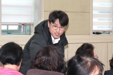 서대문구의회 누리집 - 의정활동 > 의정활동사진 (제목 : 북아현동 동주민센터 업무보고회) 서대문구의회