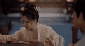 디즈니플러스서 대장금 베꼈나? 삼겹살·쌈이 中 전통 요리로∼ 역사 왜곡 우려도 | 세계일보 디즈니플러스서 대장금 베꼈나? 삼겹살·쌈이 中... 