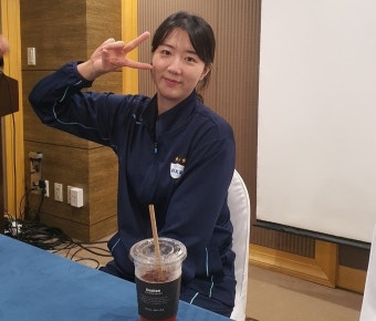 강소휘, 한국도로공사와 3년 24억 계약…역대 최고 | 세계일보 강소휘, 한국도로공사와 3년 24억 계약…역대 최고
